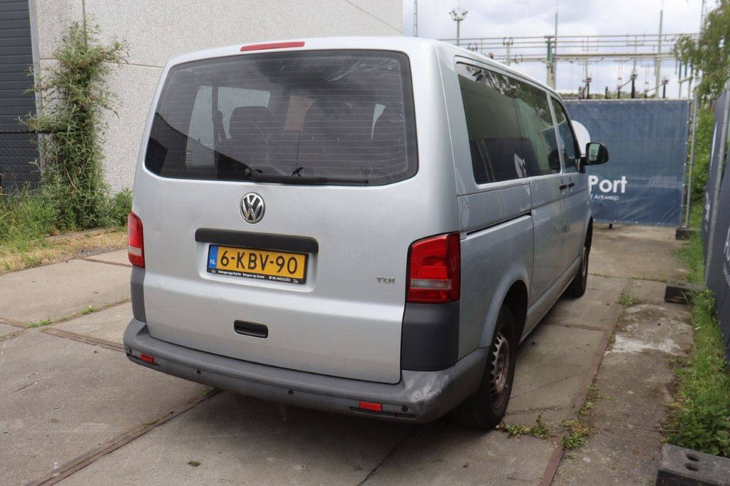 Volkswagen Caravelle Kombi Comfortline Diesel 102 PS Van 2013 (Marge)