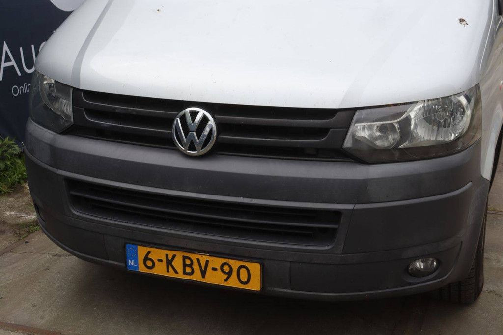 Volkswagen Caravelle Kombi Comfortline Diesel 102 PS Van 2013 (Marge)