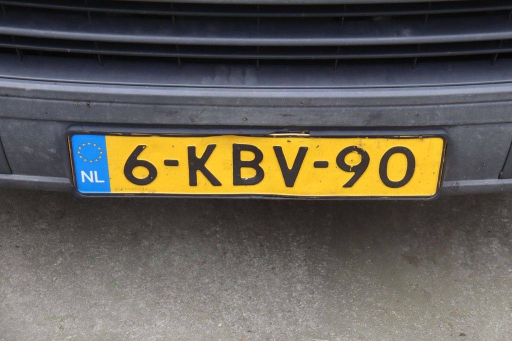 Volkswagen Caravelle Kombi Comfortline Diesel 102 PS Van 2013 (Marge)