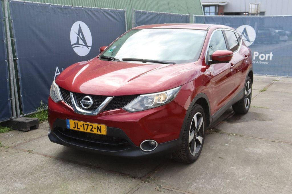 SUV Nissan Qashqai Petrol 116hp 2016 (Margin)