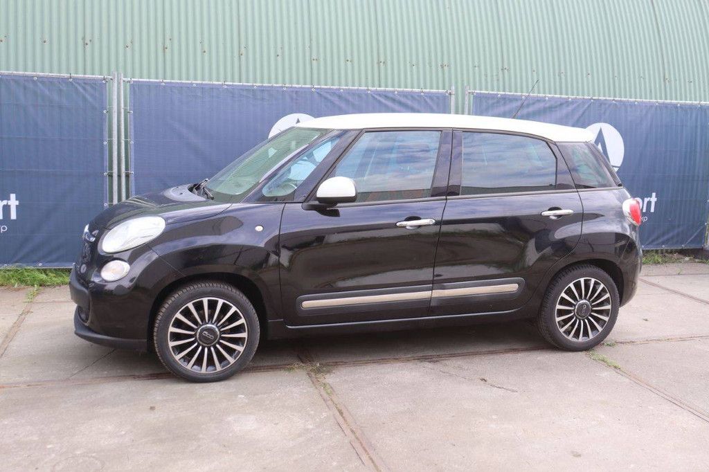 Passenger car Fiat 500 L Petrol 105hp 2013 (Margin)