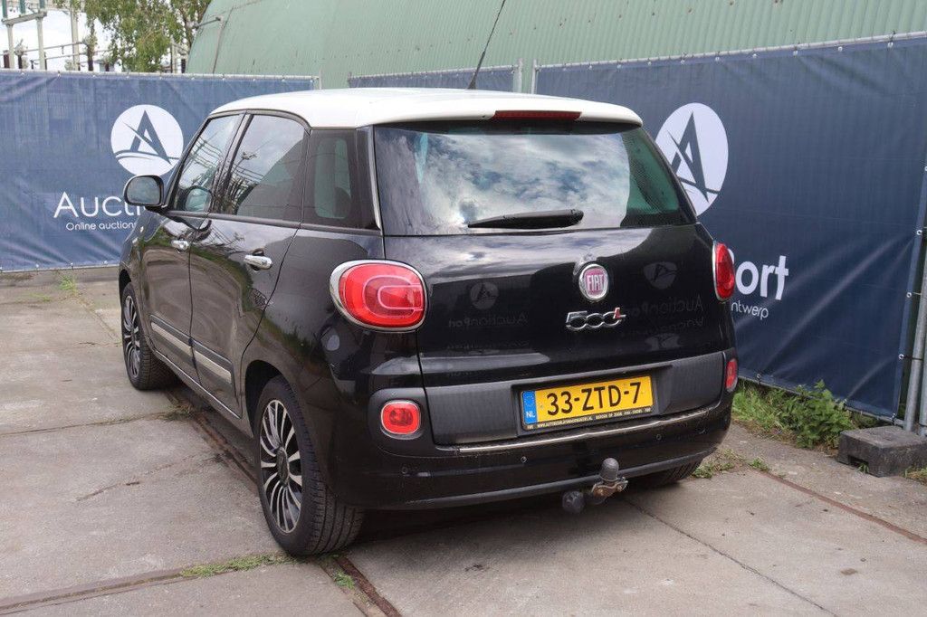 Passenger car Fiat 500 L Petrol 105hp 2013 (Margin)