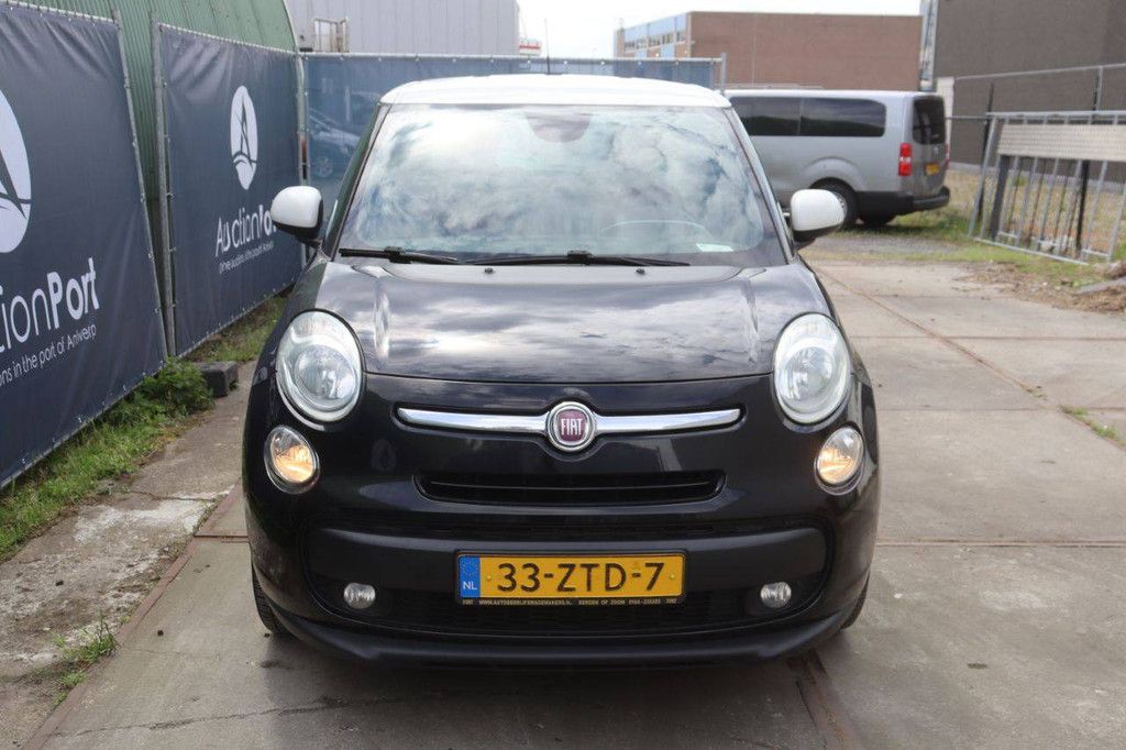 Passenger car Fiat 500 L Petrol 105hp 2013 (Margin)