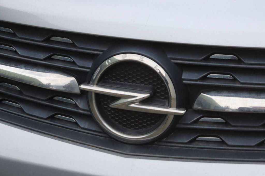 Opel VIIvaro Electric Van 136hp 2021