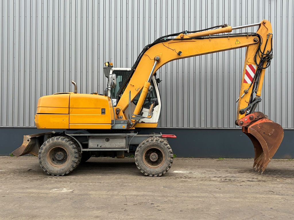 Liebherr A314