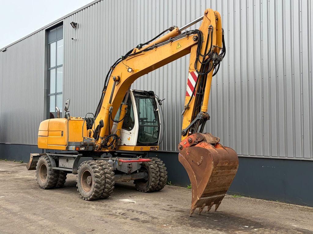 Liebherr A314