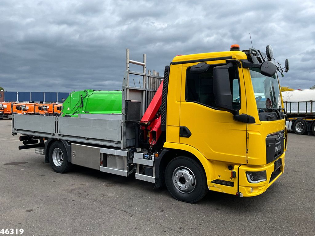 MAN TGL 12.220 Euro 6 Palfinger 7 Tonmeter laadkraan Just 124.191 km!