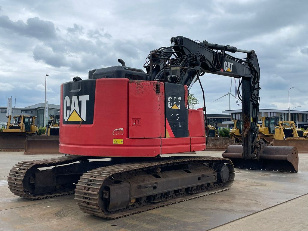 Caterpillar 325 F LCR