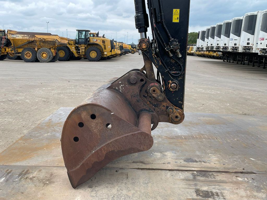 Caterpillar 325 F LCR