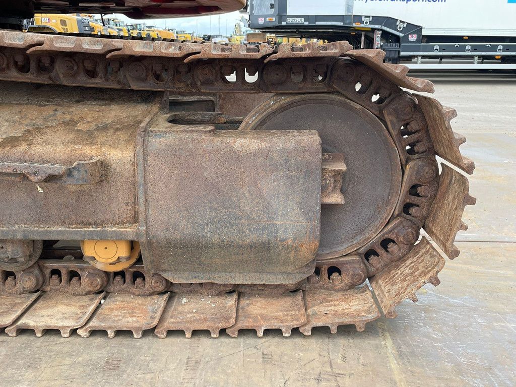 Caterpillar 325 F LCR