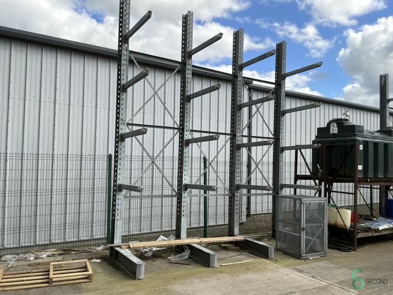 Cantilever racking SEMA