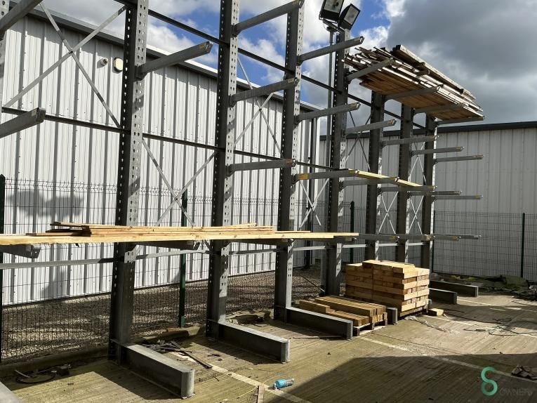 Cantilever racking SEMA
