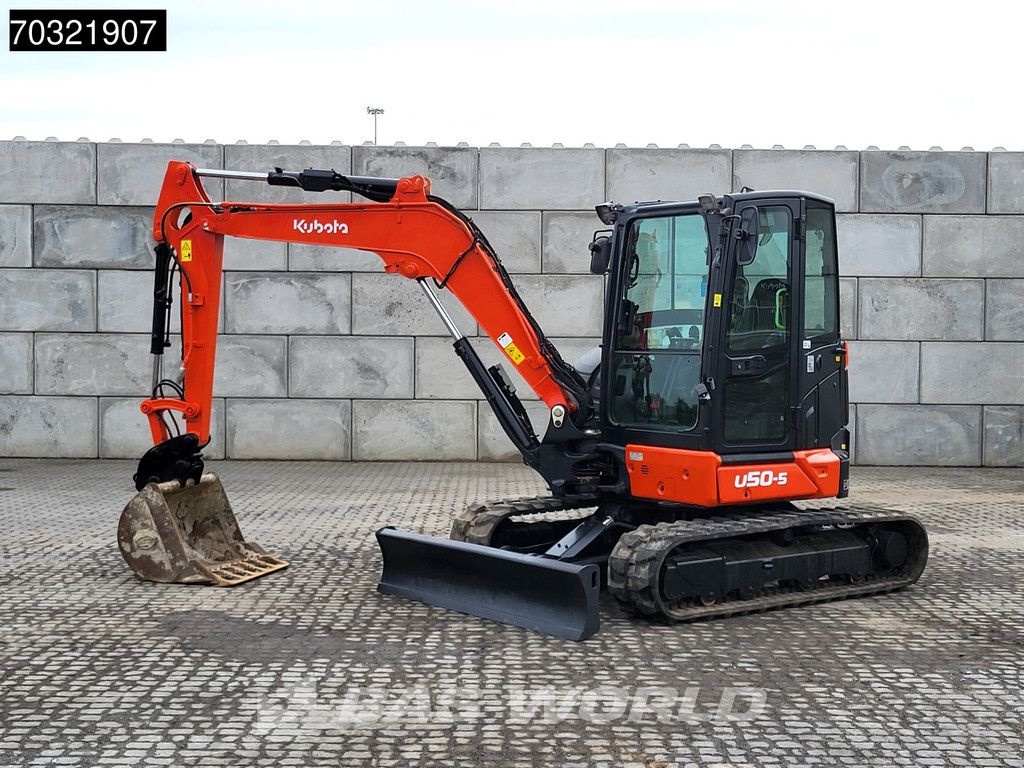 Kubota U50-5