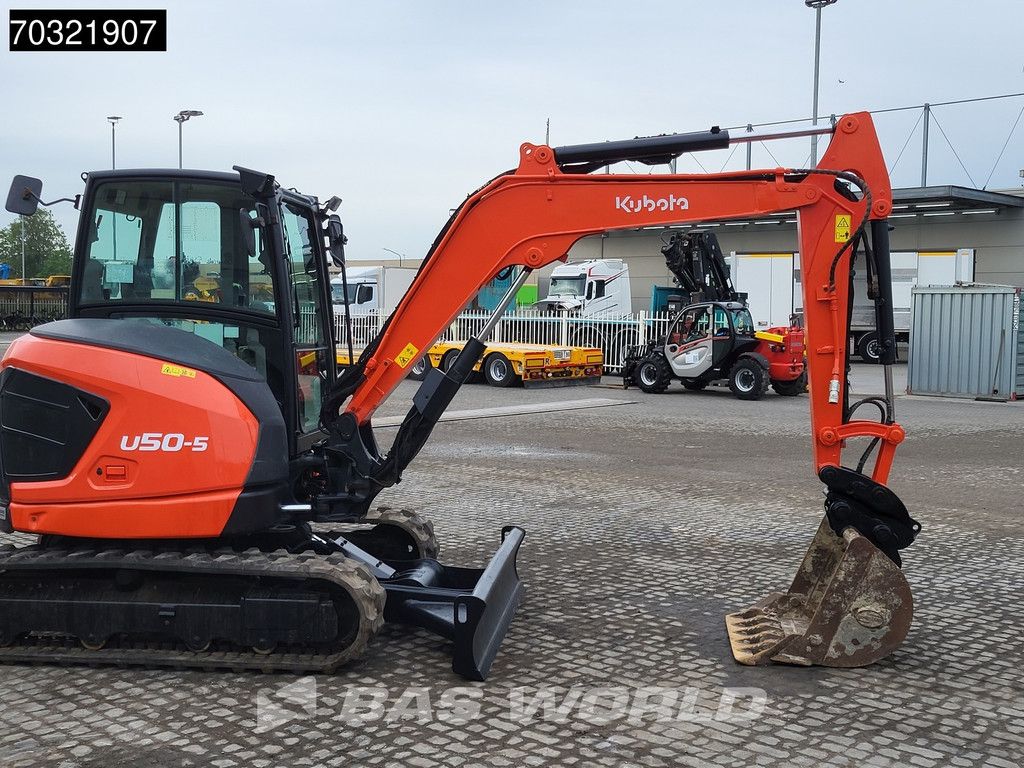 Kubota U50-5