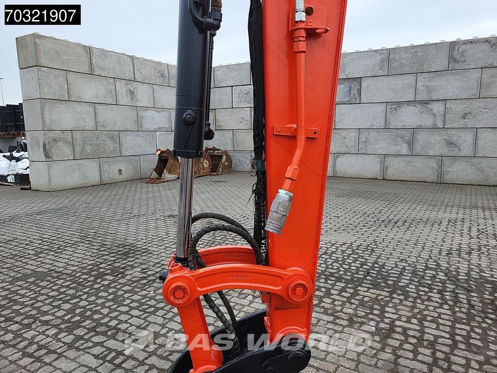 Kubota U50-5