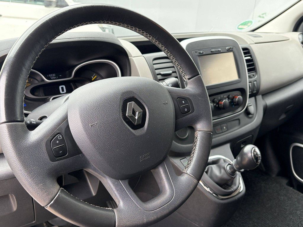 Passenger car Renault 1.6 dCi Grand Expression Diesel 116hp 2015