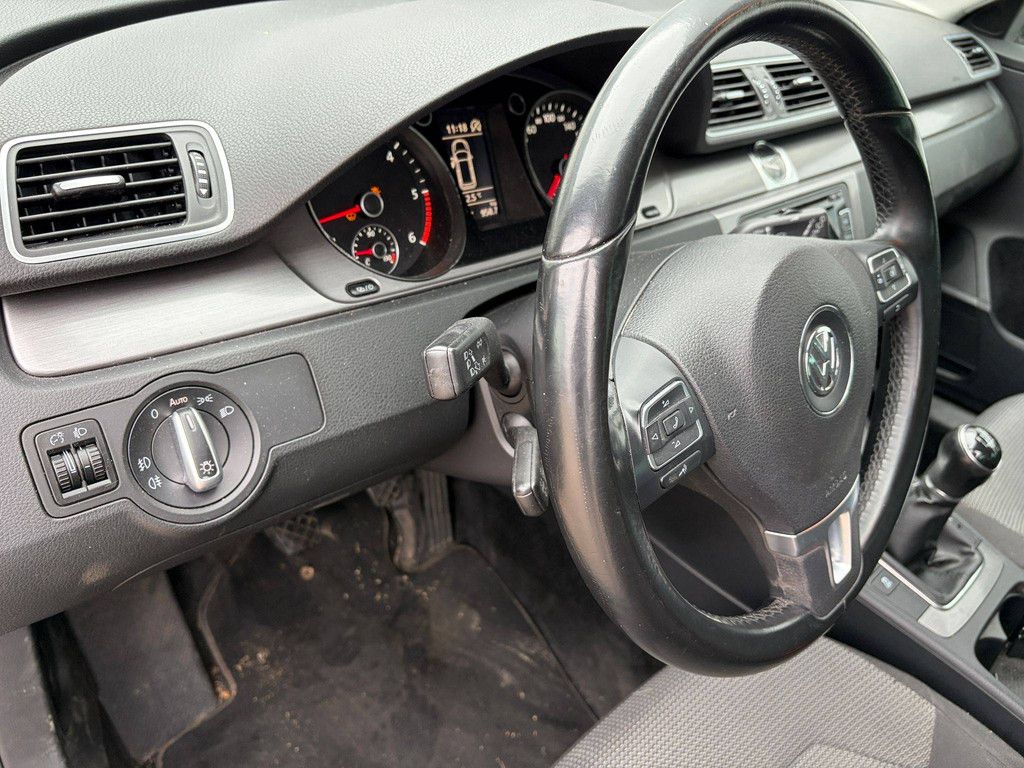 Pkw Volkswagen Passat Diesel 105 PS 2012 (Margin)