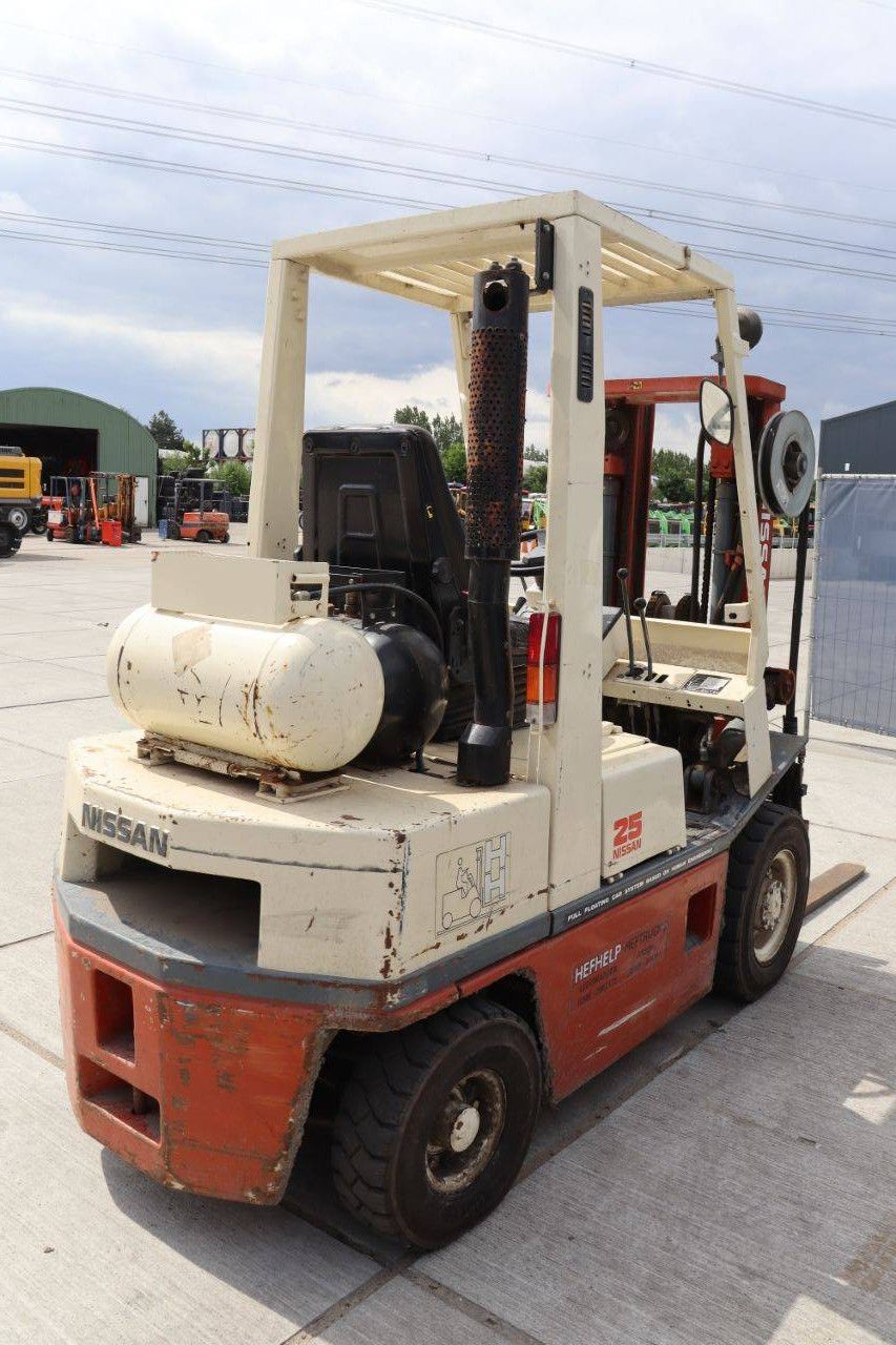 Forklift Nissan PH02A25U LPG 2500kg 4.3m