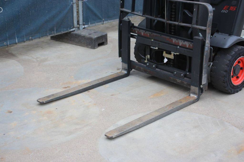 Linde E16C-02 Electric Forklift 1600kg 4m 2017