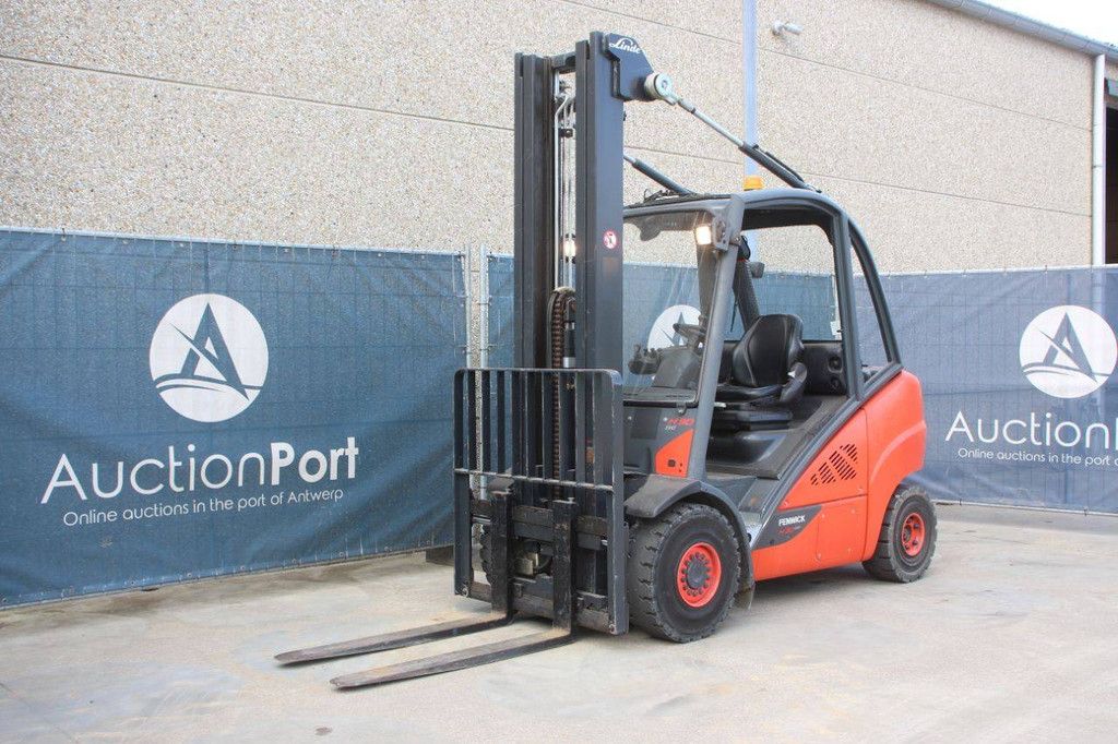 Linde H30D-02 Diesel-Gabelstapler 3000 kg 7,0 m 2013