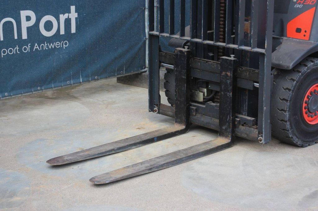 Linde H30D-02 Diesel-Gabelstapler 3000 kg 7,0 m 2013