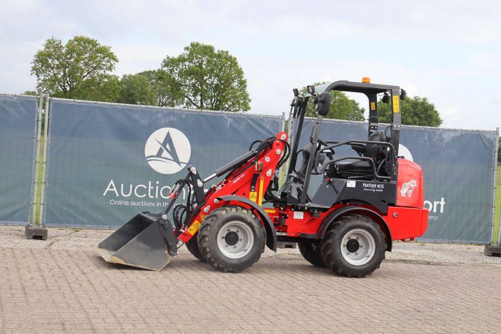 Landward W1160 Diesel Wheel Loader 18.2kW 2025 New
