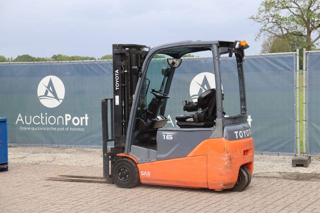 Toyota 8FBET16 Electric Forklift 1600kg 4.5m 2014