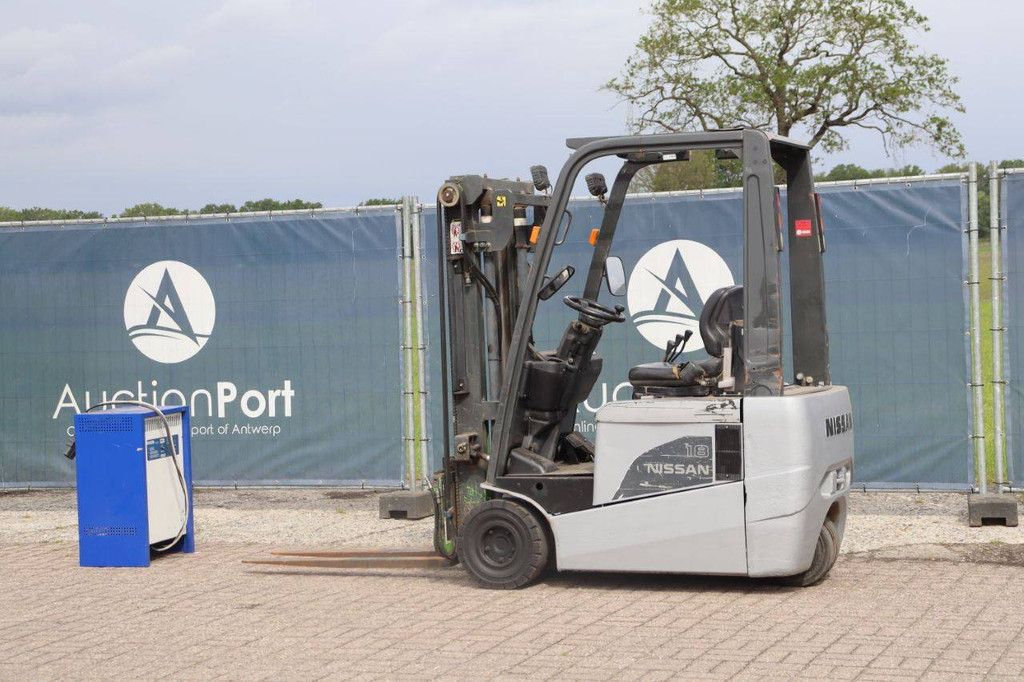 Nissan 1N1L18Q Electric Forklift 1250kg 4.75m 2011