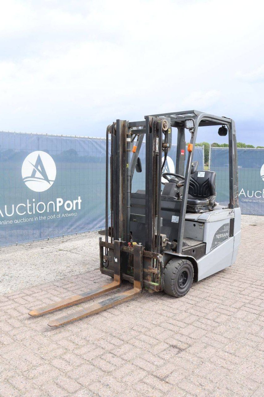 Nissan 1N1L18Q Electric Forklift 1250kg 4.75m 2011