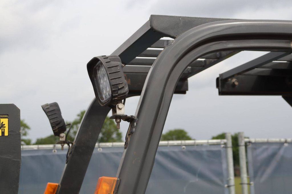 Nissan 1N1L18Q Electric Forklift 1250kg 4.75m 2011