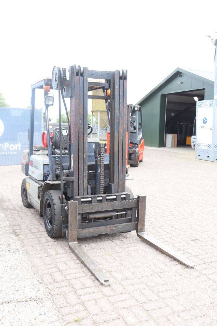 Komatsu FG25T-11E LPG-Gabelstapler, 2500 kg, 4 m, Baujahr 1989