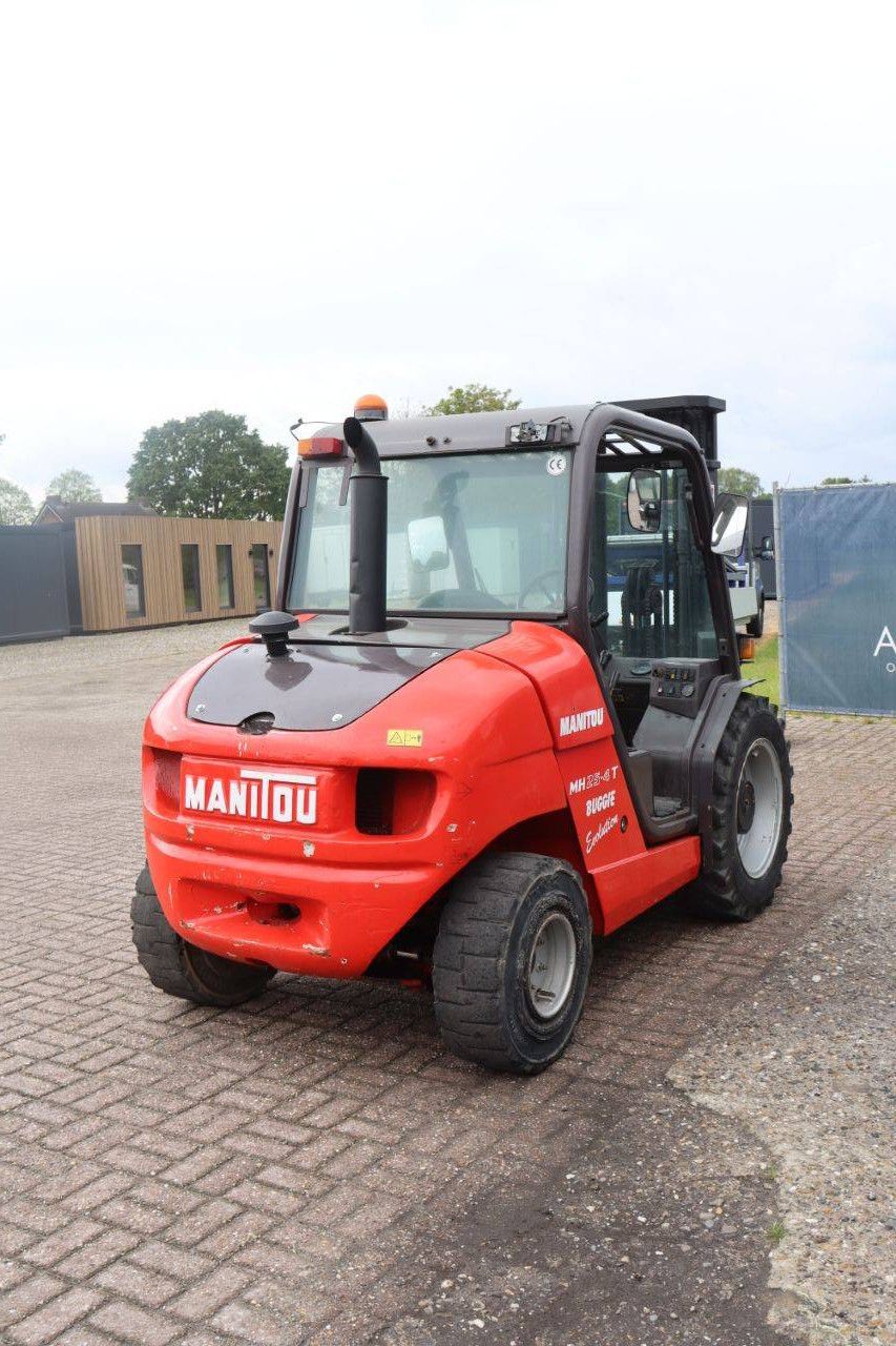 Rough-Terrain Forklift Manitou MH25-4 Diesel 2500kg 4.3m 2005