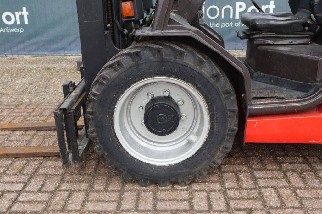 Rough-Terrain Forklift Manitou MH25-4 Diesel 2500kg 4.3m 2005
