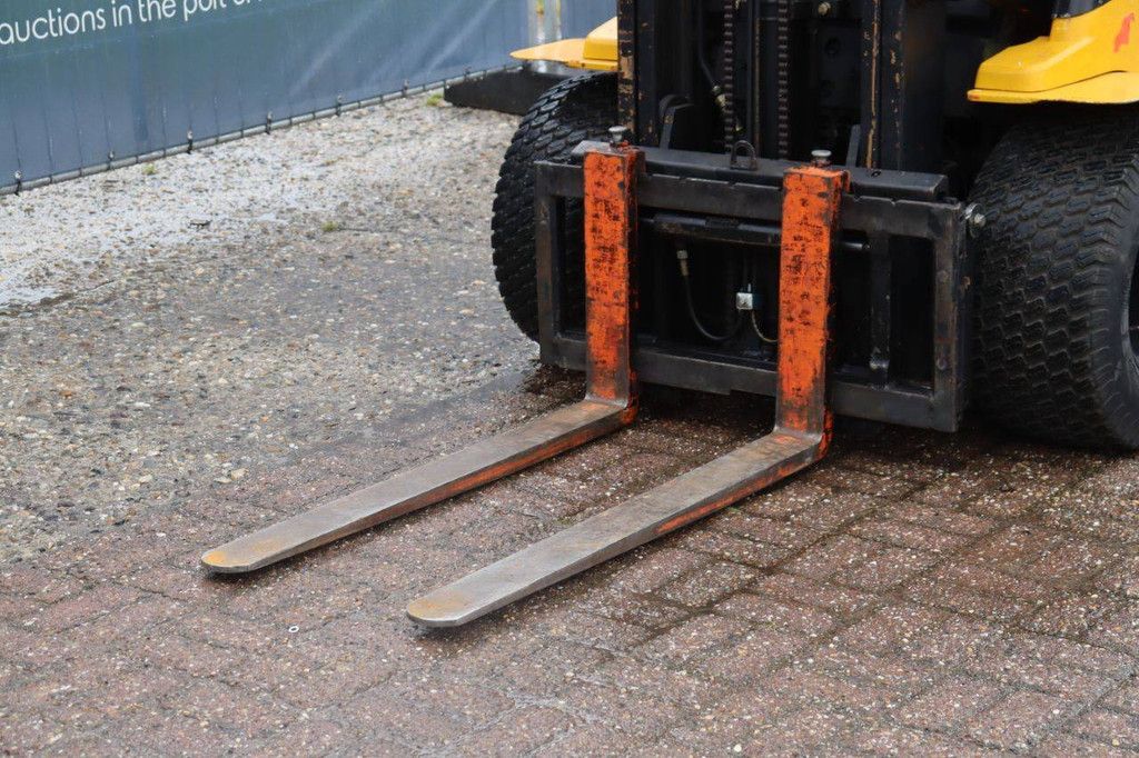 Forklift Toyota BSP-12 LPG 1500kg 3m 2011