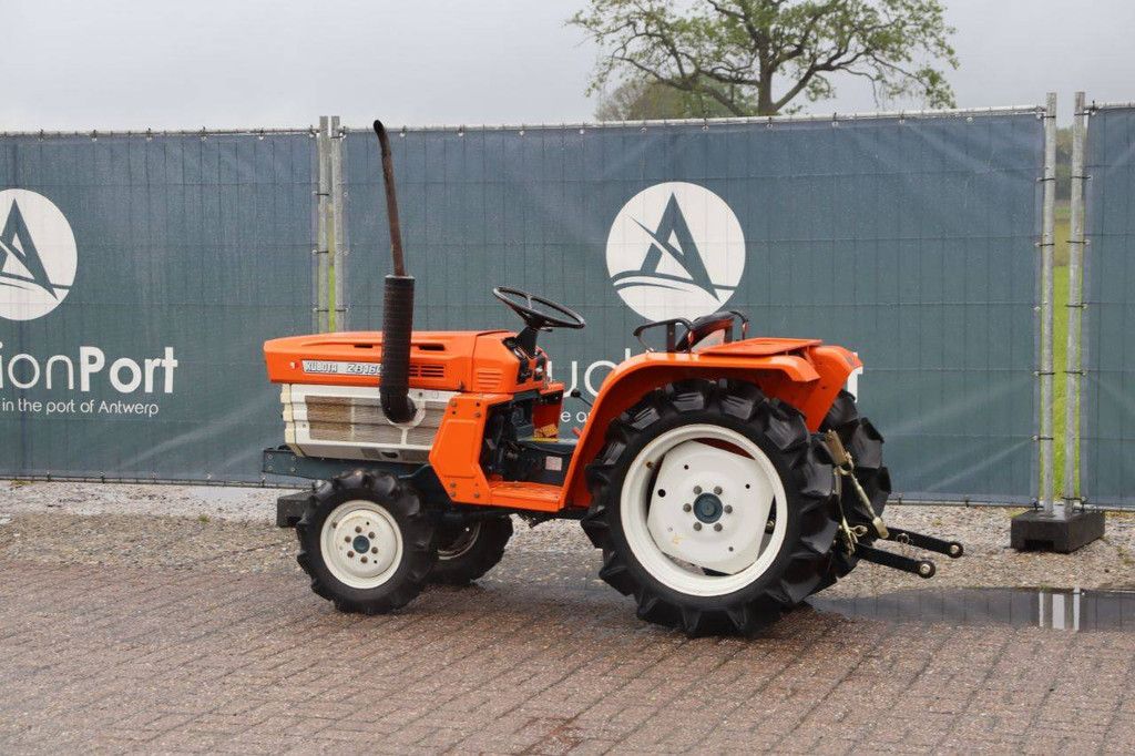 Minitractor Kubota B1600DT Diesel 16pk