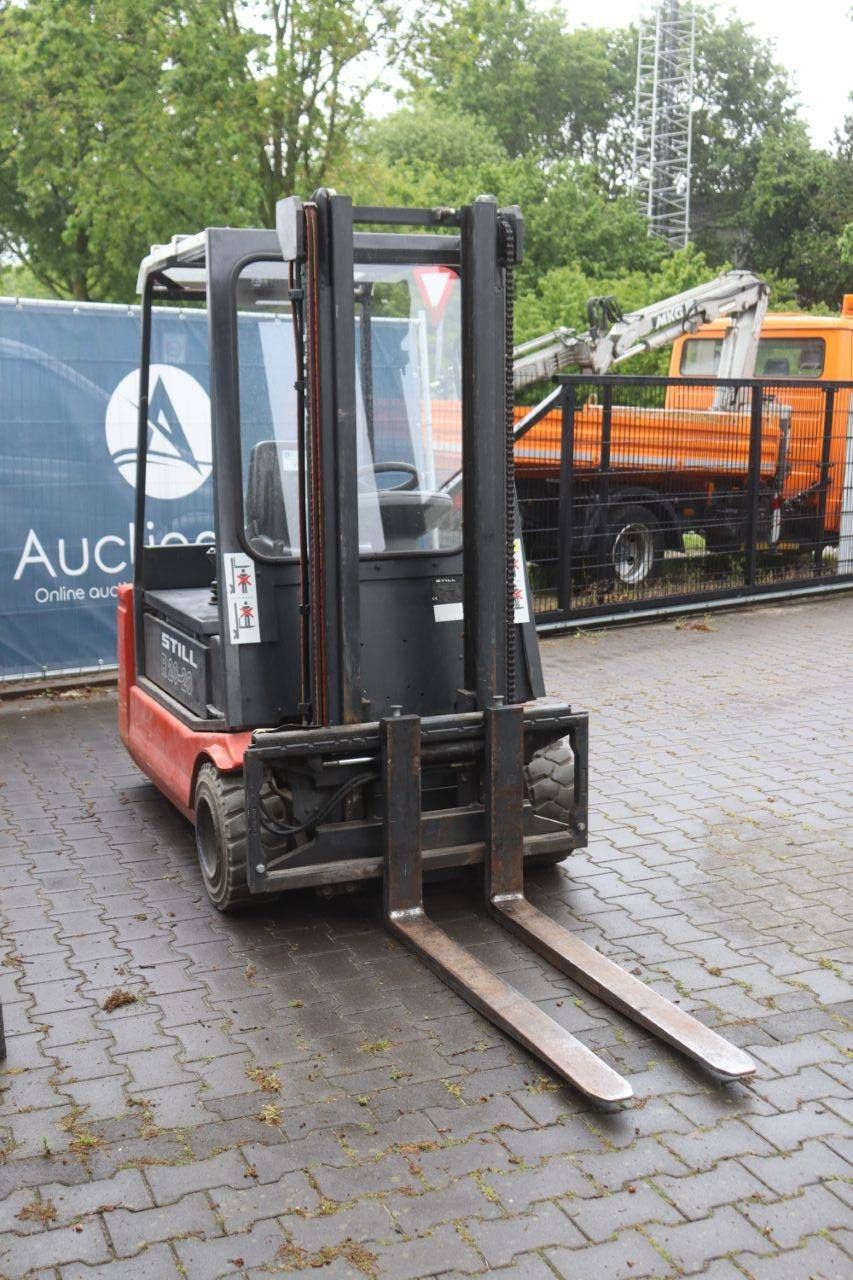 Forklift Still R20-20N Electric 2000kg 3.03m 2001