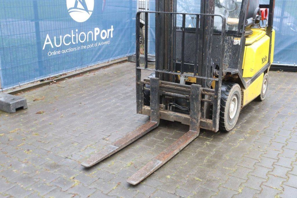 Forklift Yale GLP16AF LPG 1600kg 3.83m 2004