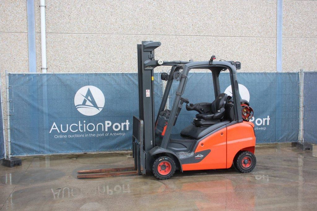 Linde H20T LPG-Gabelstapler 2000 kg 6,8 m