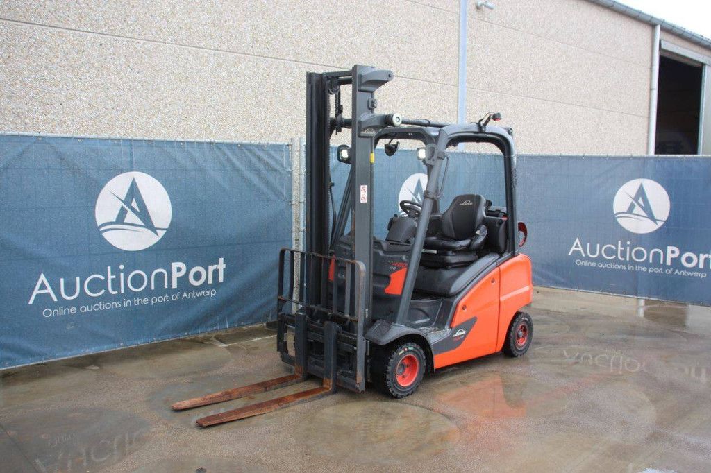 Linde H20T LPG-Gabelstapler 2000 kg 6,8 m