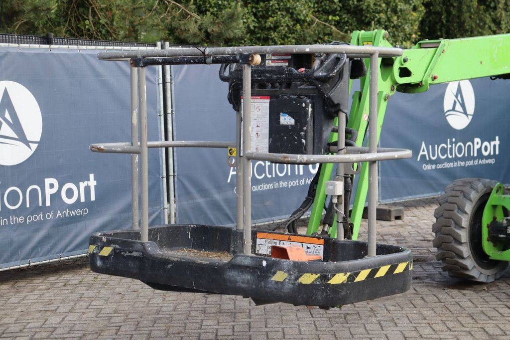 Articulating boom lift Nifty HR15D 4X4 Diesel 15.7m 2014