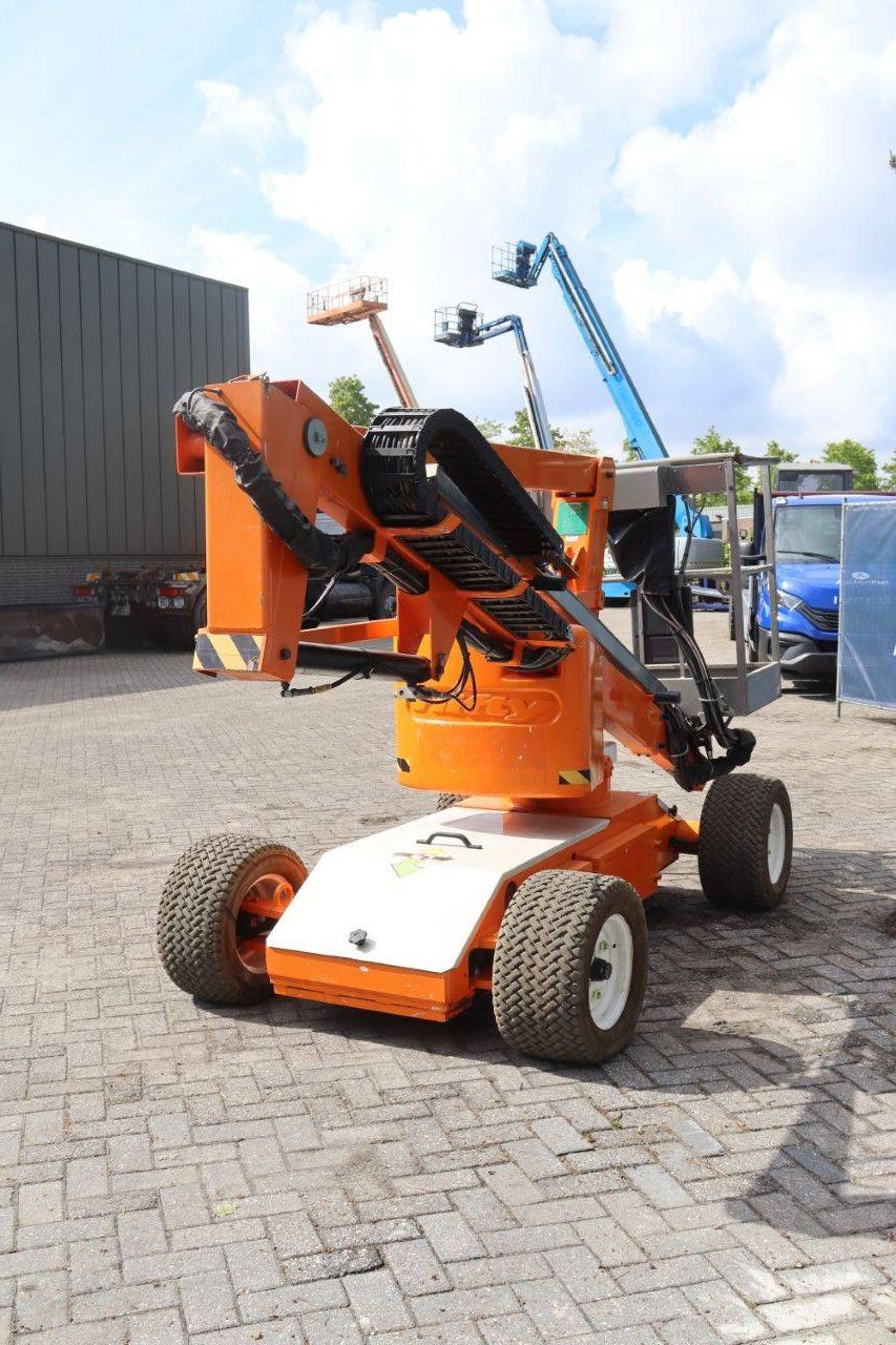 Nifty HR12NE Electric Articulated Boom Lift 12.1m 2017