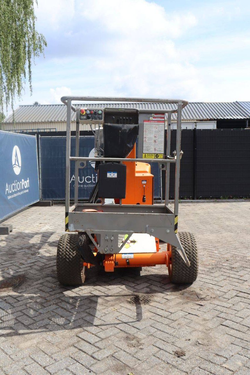 Nifty HR12NE Electric Articulated Boom Lift 12.1m 2017