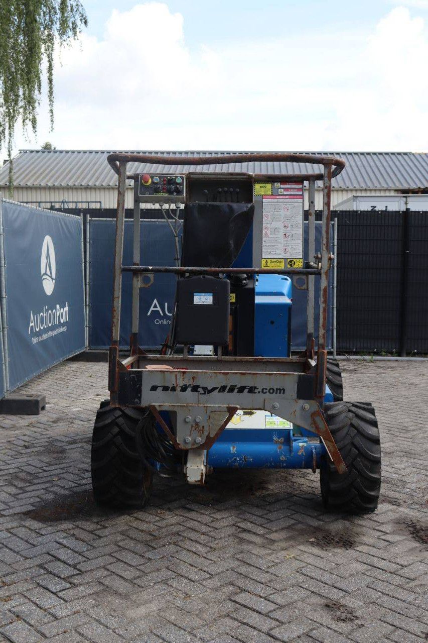Articulating boom lift Nifty HR12D 4WD 12.2m 2019
