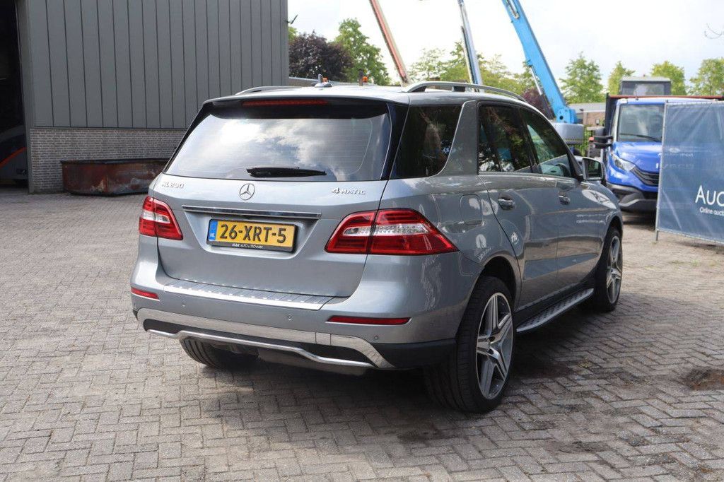 SUV Mercedes-Benz ML 250 BLUETEC 4MATIC Diesel 204pk 2012