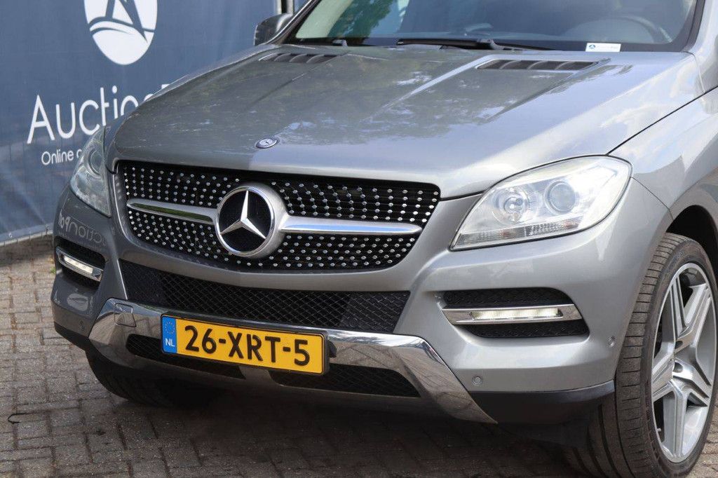 SUV Mercedes-Benz ML 250 BLUETEC 4MATIC Diesel 204pk 2012