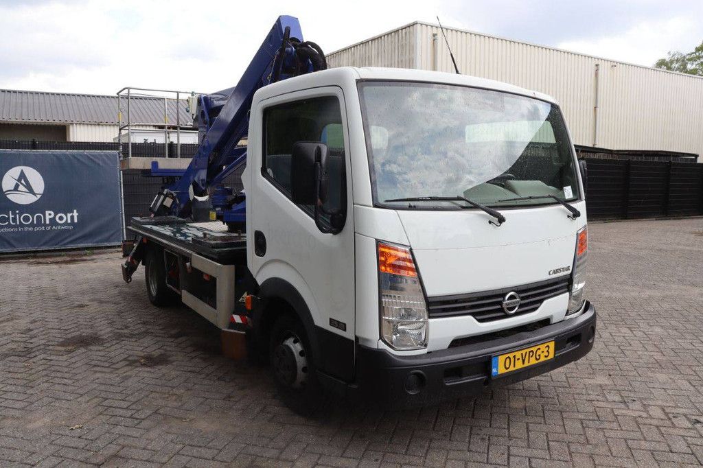 Kranwagen Nissan Cabstar 35.13 Diesel 131 PS 2008