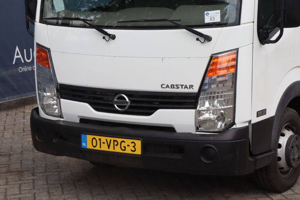 Kranwagen Nissan Cabstar 35.13 Diesel 131 PS 2008