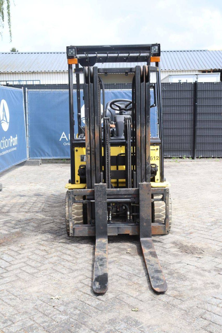 Hyundai 30BH-9 Elektrogabelstapler 3000 kg 4,05 m 2016