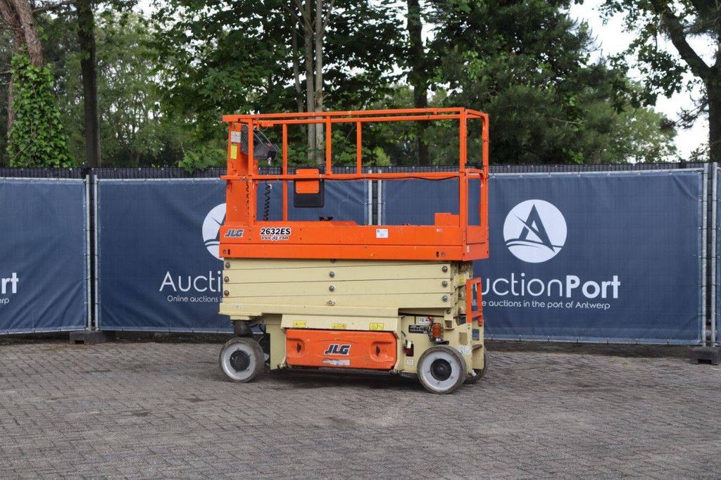 Scissor lift JLG 2632ES Electric 9.8m 2017