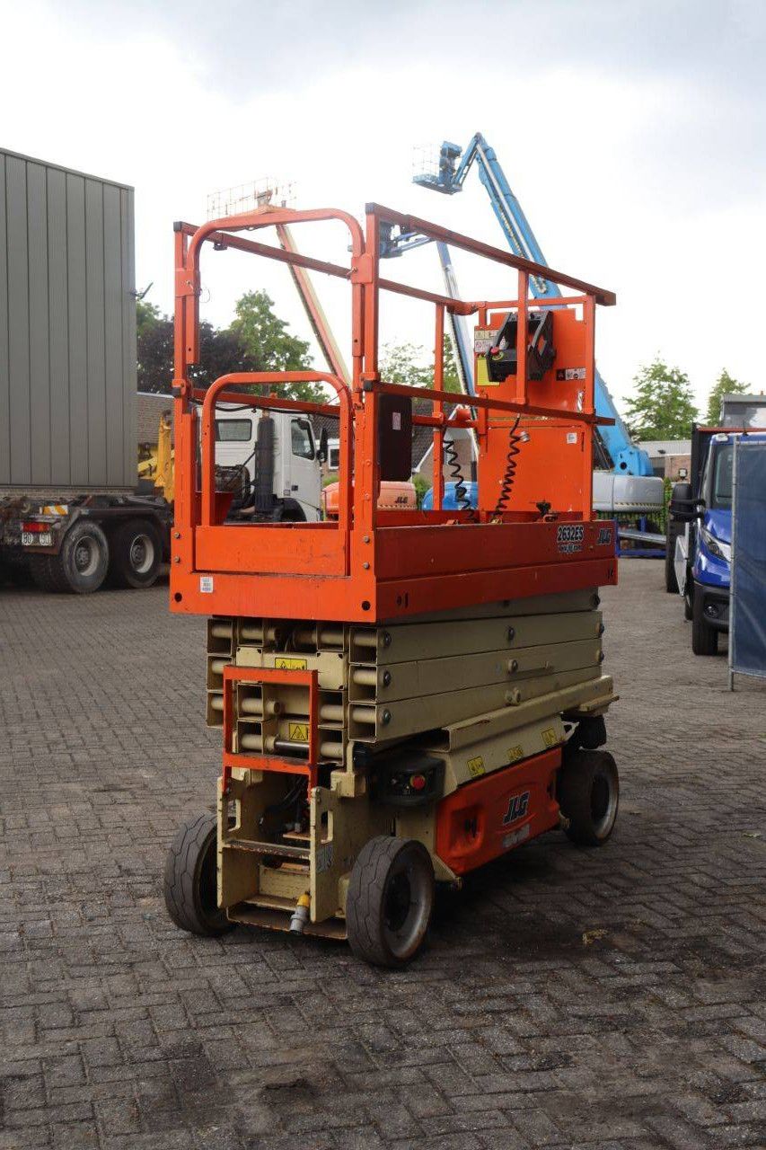 Scissor lift JLG 2632ES Electric 9.8m 2017